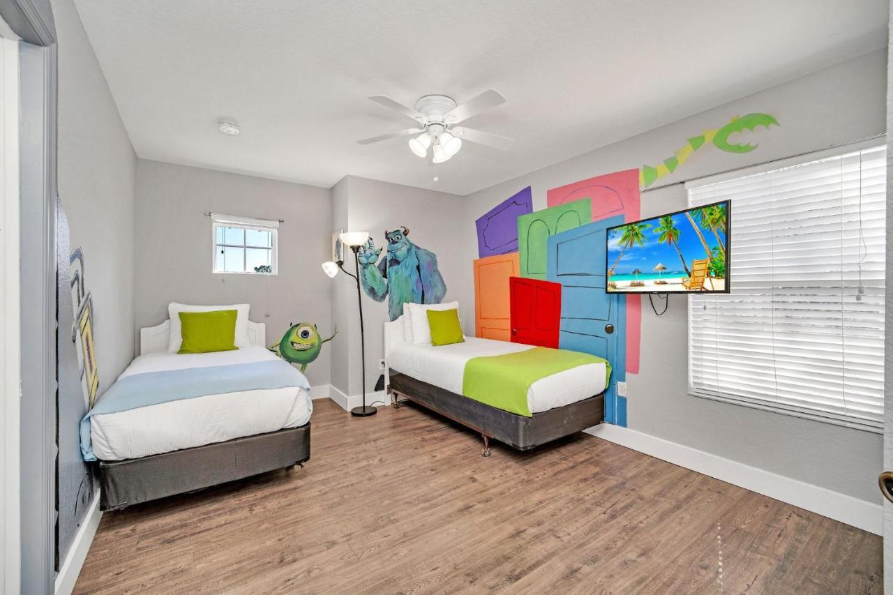 Near Disney! Spacious 5Br Resort Home With Private Pool, Hot Tub And Theater! Orlando Eksteriør bilde